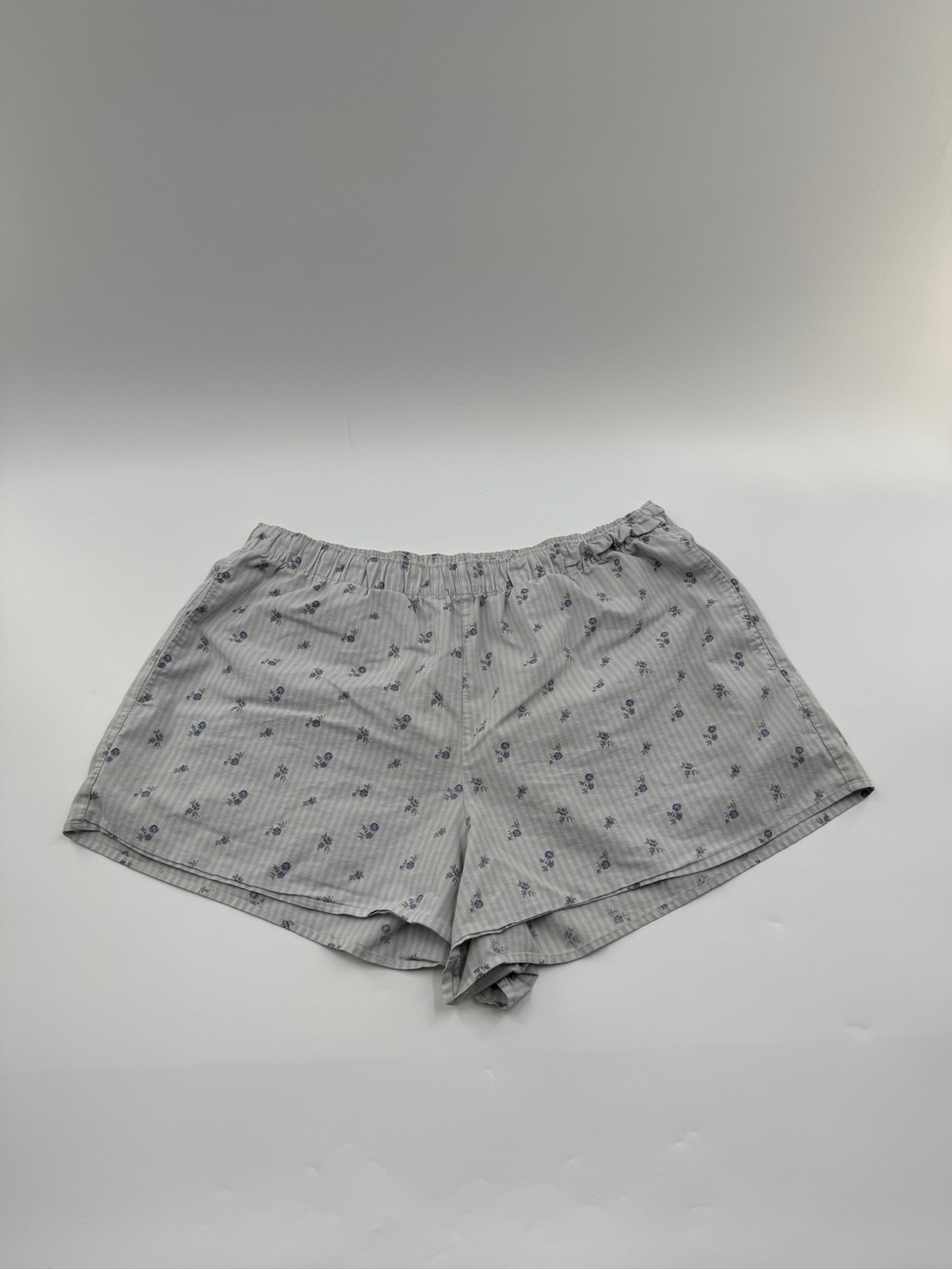 Hollister Off White Blue Floral Sleep Shorts Women’s XL Pajama Lounge